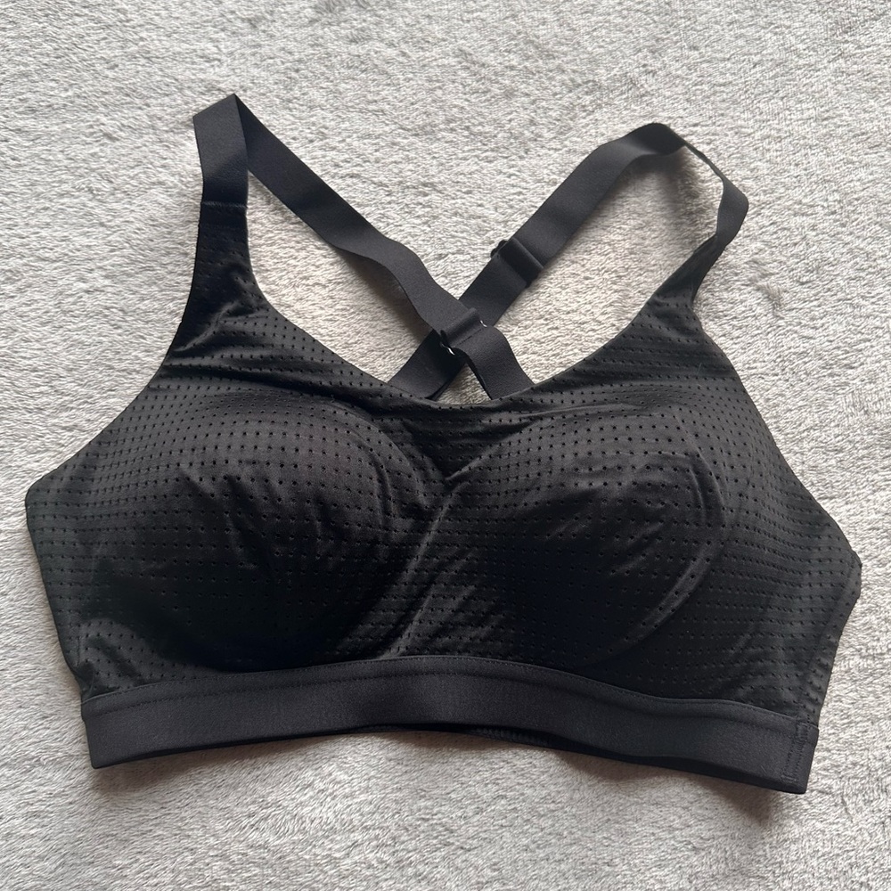 Victoria's Secret Sport Lightweight Wire Free Sport Bra